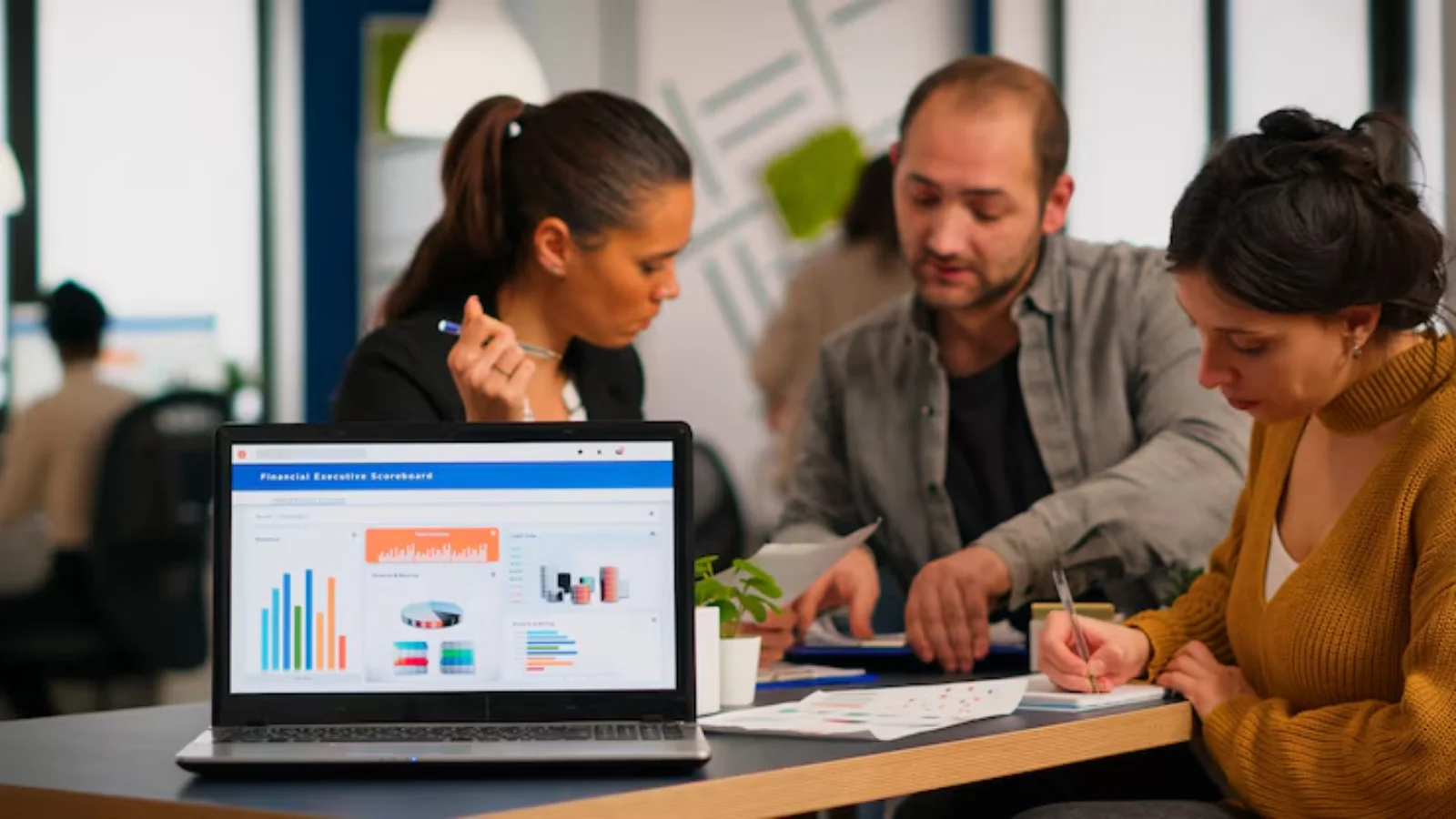 Facebook-Ad-Budgeting-Tips-for-2025